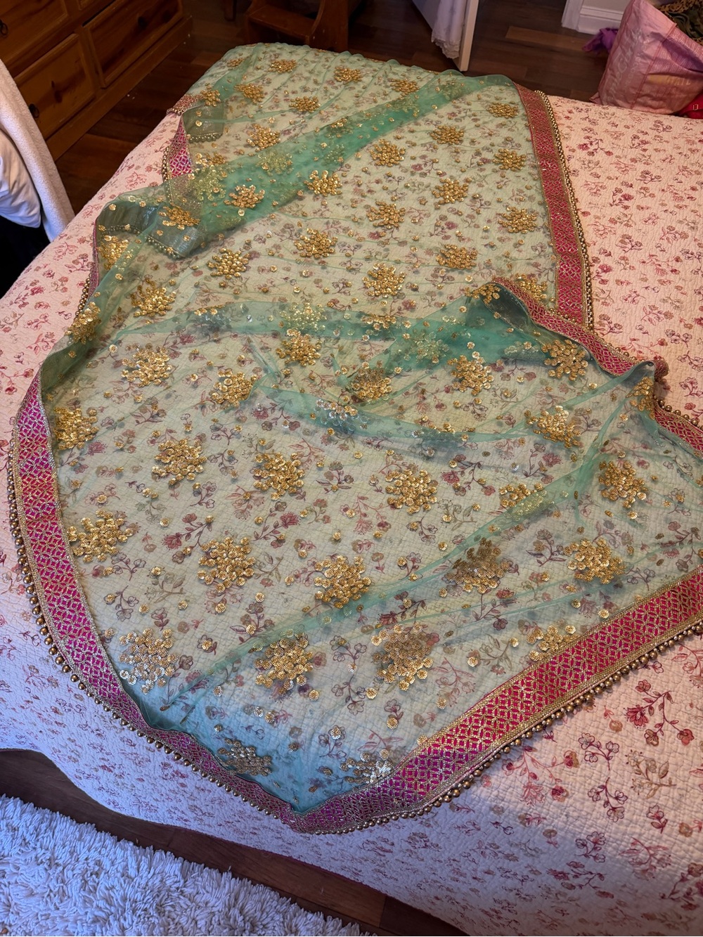Embroidered Turquoise and Gold Beaded Scarf with Pink Trim 92x38 - Picture 9 of 9